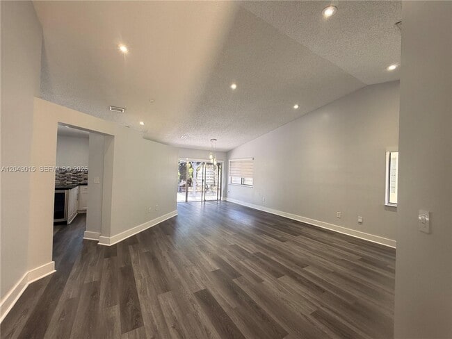 Building Photo - 14467 SW 137th Ct