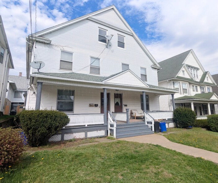 Building Photo - 1220-1222 Schlager St