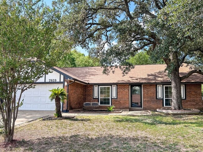 Building Photo - Inviting Northwest San Antonio Home - Fire...