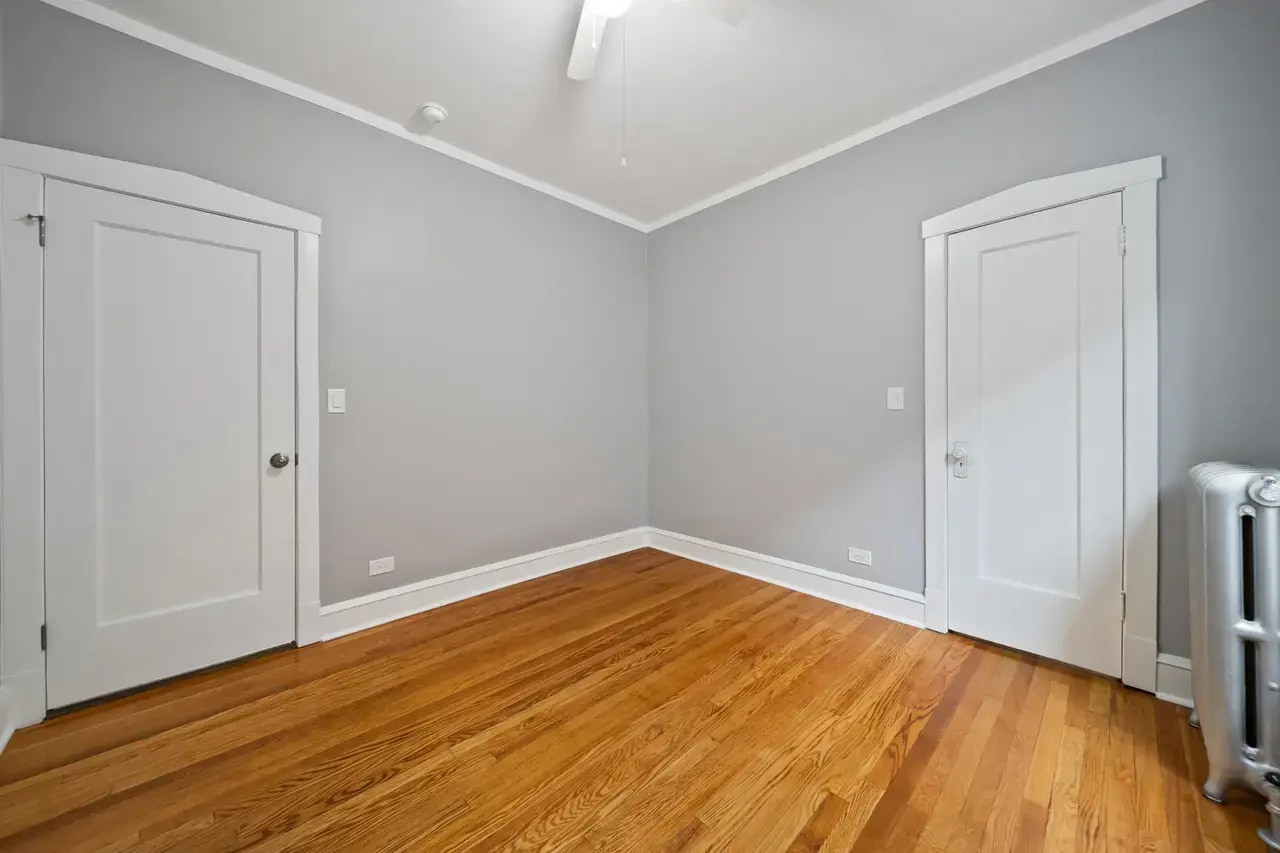 Building Photo - 4825 W George St