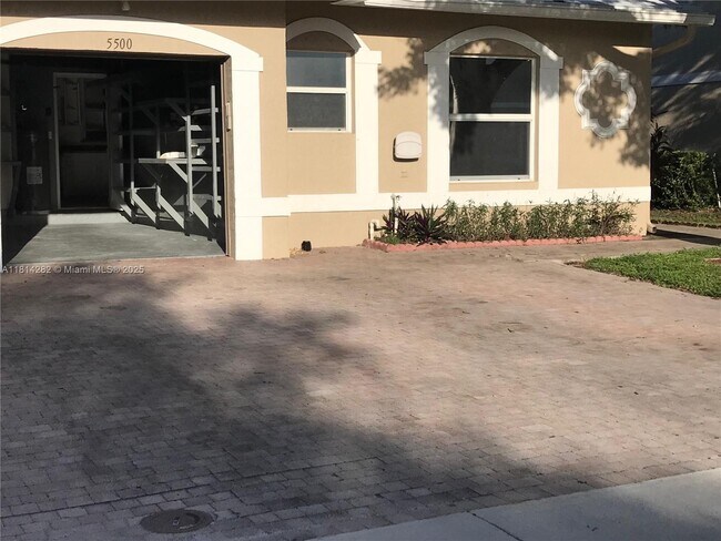 Building Photo - 5500 NW 90th Terrace
