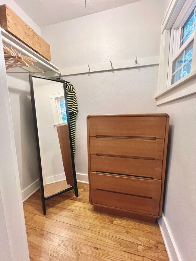 Building Photo - The Ideal TC Downtown Retreat