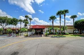 Building Photo - 131 Lake Anne Dr