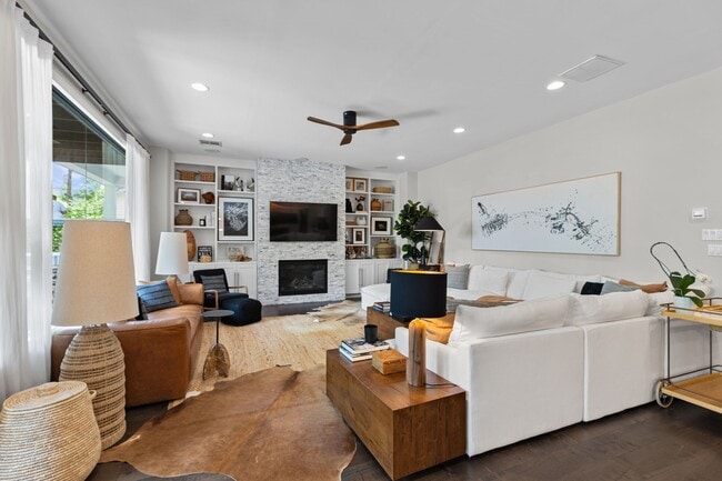 Building Photo - 2518 Southgate Blvd