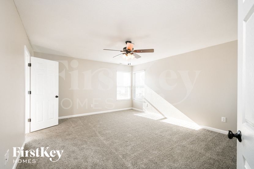 Building Photo - 5509 W Woods Edge Dr