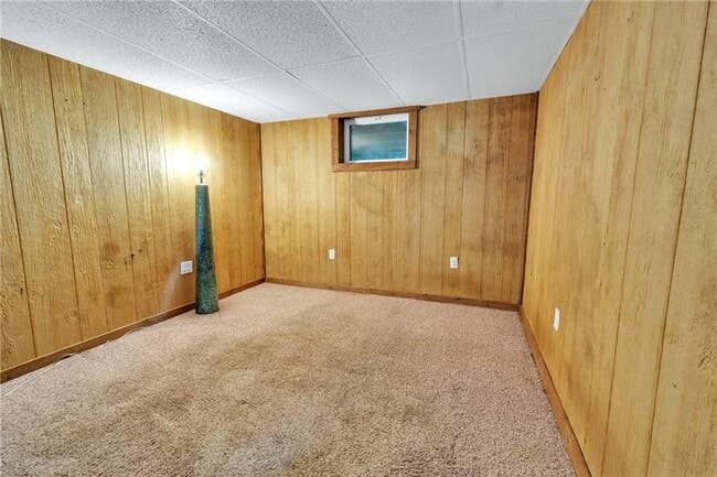 Building Photo - 116 Purvis Ln