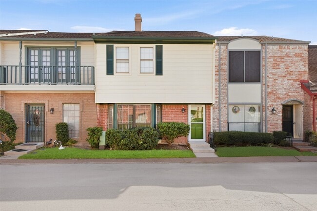 Primary Photo - 7700 Creekbend Dr