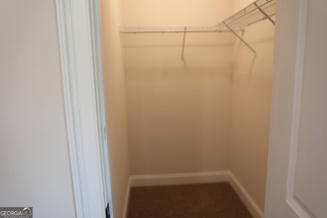Building Photo - 225 Barnett Ln Ln