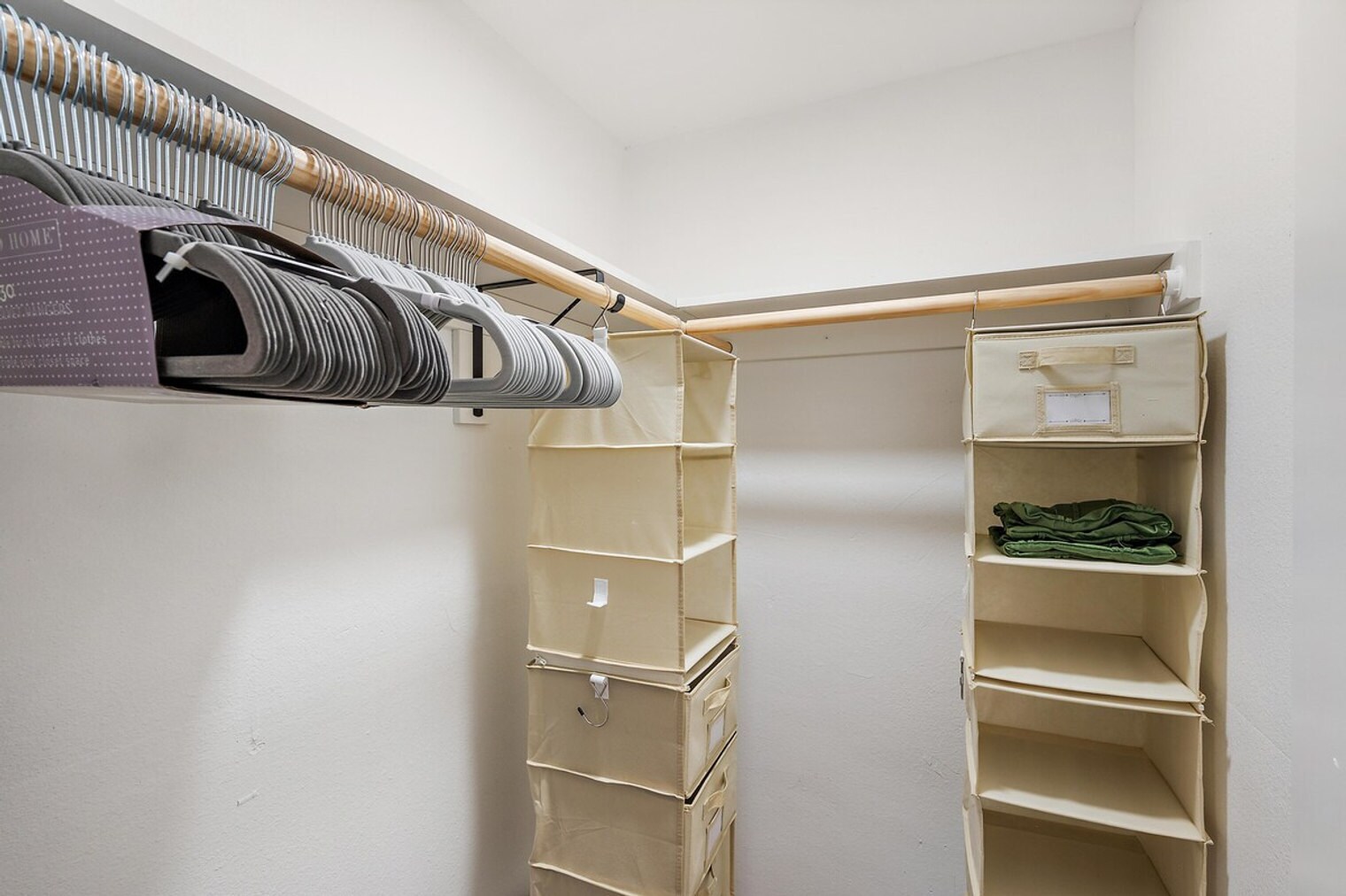 Building Photo - 2223 W Georgia Ave