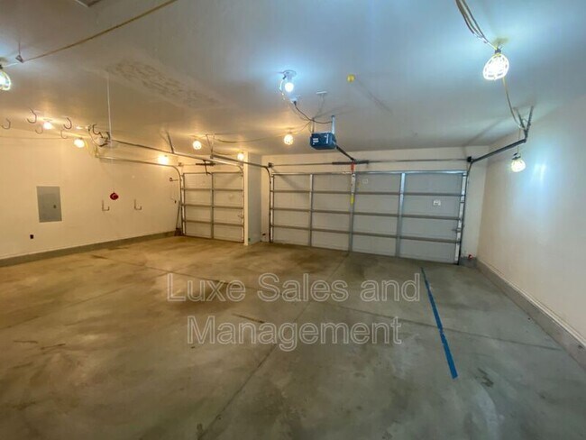 Building Photo - 509 Allison Ln