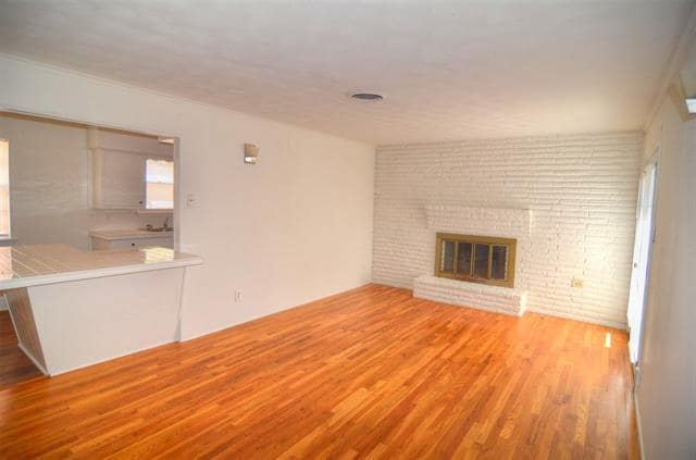 Building Photo - 2528 St Francis Ave