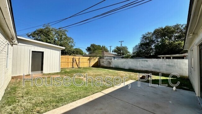 Building Photo - 4318 31st St
