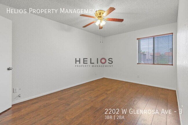 Building Photo - 2202 W Glenrosa Ave