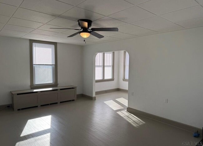 Building Photo - 1727 Scalp Ave