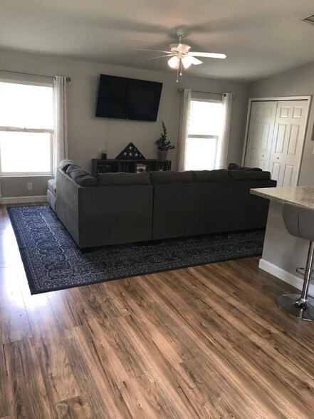 Building Photo - 1890 16th St