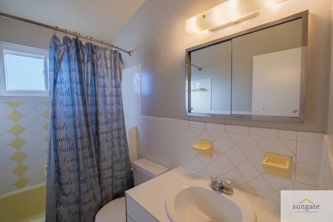 Building Photo - 7411 Kathydale Rd