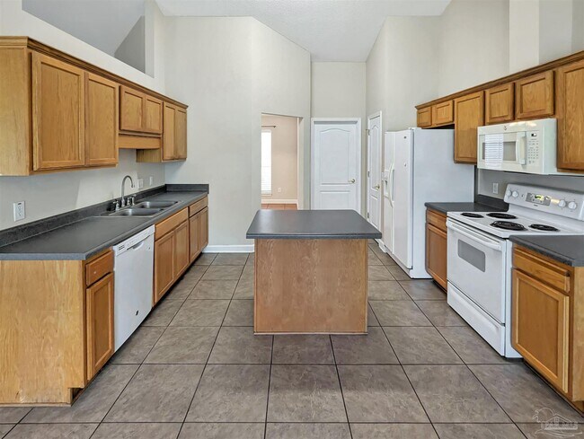 Building Photo - 734 Marlin Spike Dr