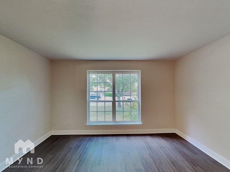 Building Photo - 11364 Quail Run St