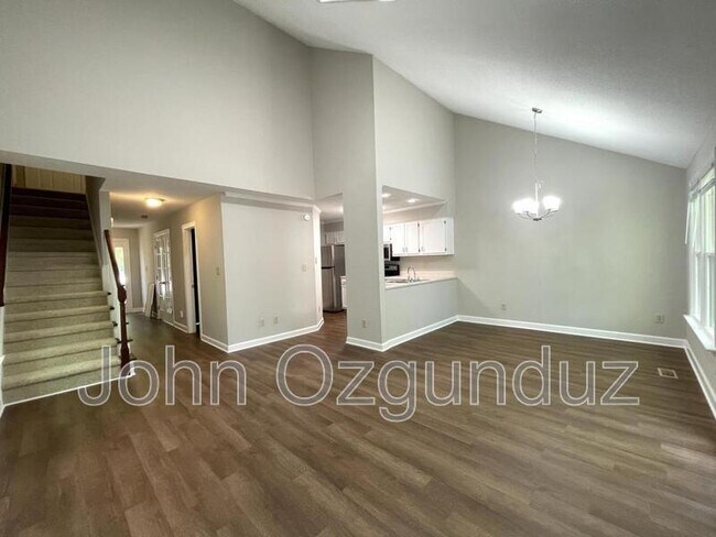 Building Photo - 5108 Sinclair Dr