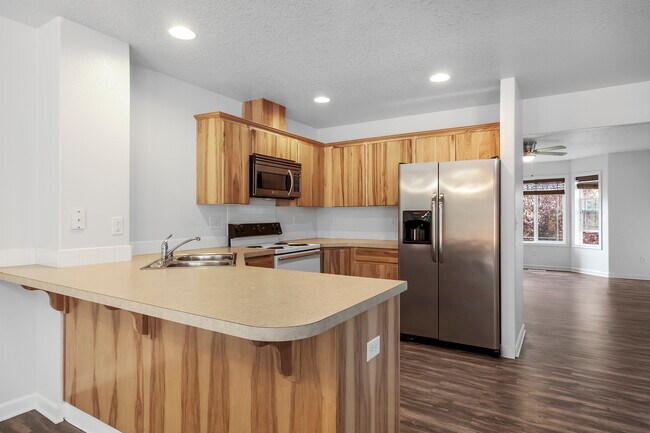 Building Photo - 7212 34th Ave NE