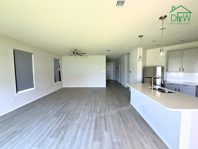 Building Photo - 2021 Build: 3-Bedroom Single-Story with Spacious Fenced Yard