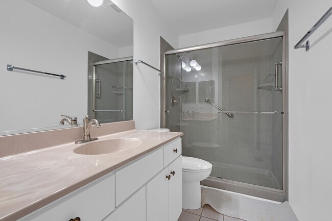 Building Photo - 7910 Belle Rive Ct