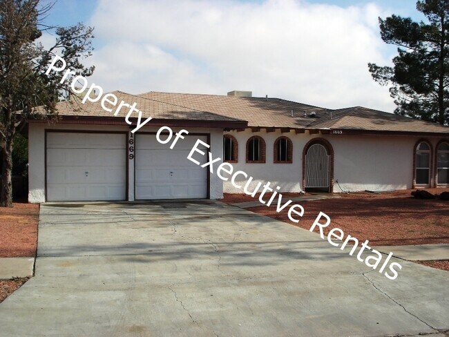 Primary Photo - 1669 Regal Ridge St