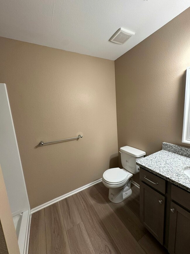 Building Photo - 4861 Pinefield Ave