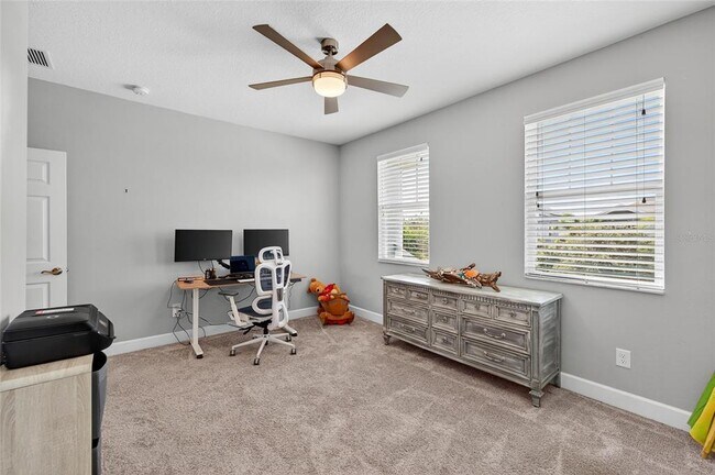 Building Photo - 5227 ADMIRAL POINTE Dr