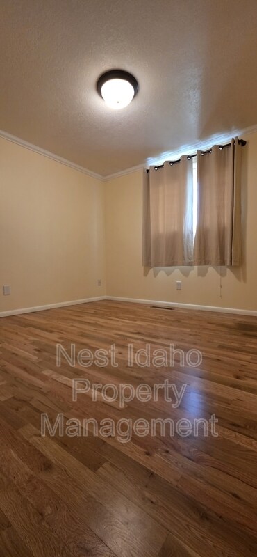 Building Photo - 2910 N McKinney St