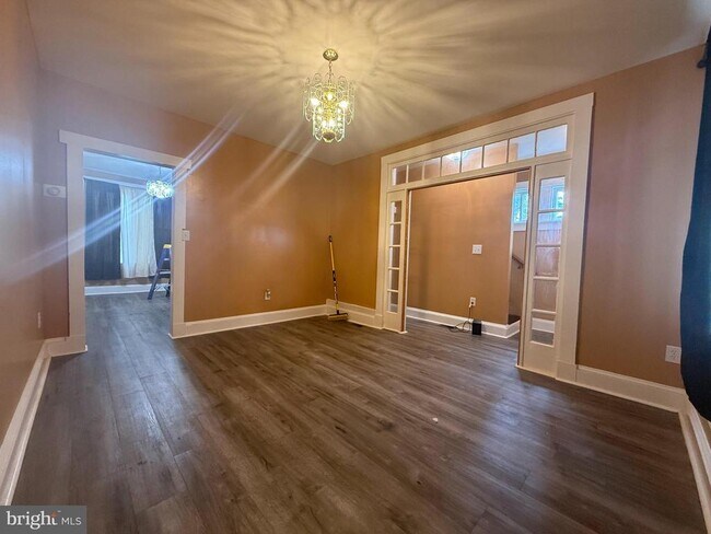 Building Photo - 720 Springfield Ave