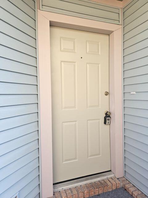 Building Photo - 360 Evergreen Ave