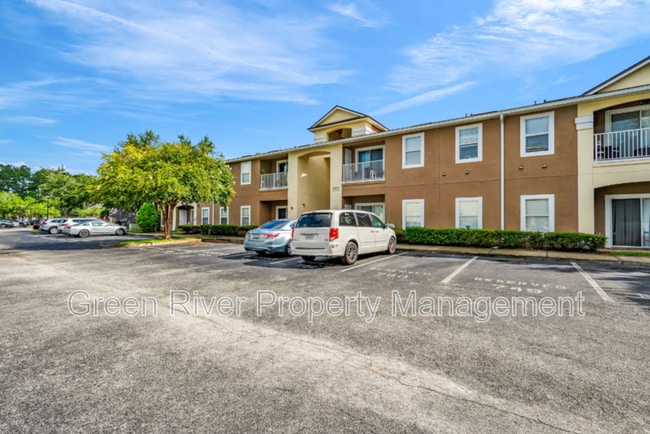 Building Photo - 7920 Merrill Rd