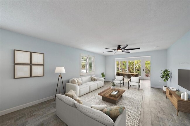 Building Photo - 730 Spanish Dr S