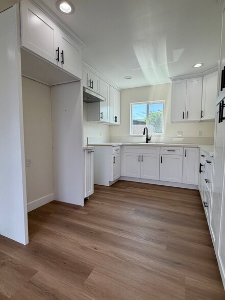 Building Photo - 8965 San Juan Ave