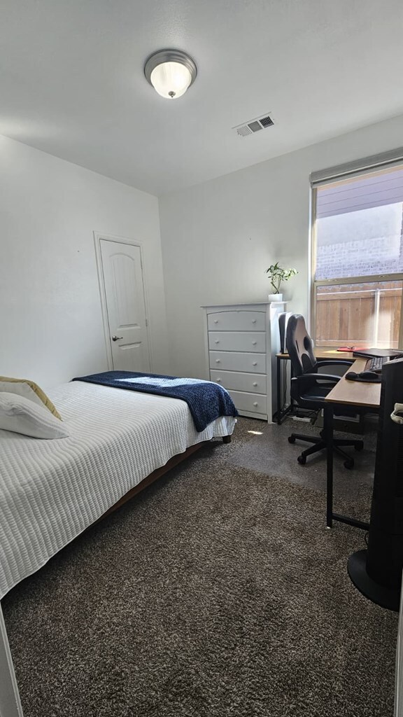 Building Photo - 6906 Brisco Rd