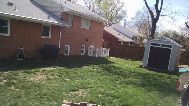 Building Photo - 2115 Ellis St