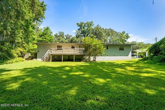 Building Photo - 2240 Jose Cir S