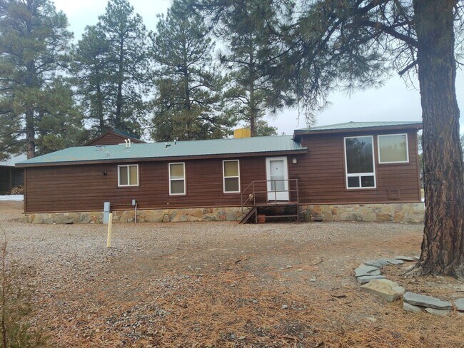 Building Photo - 1001A Co Rd 917