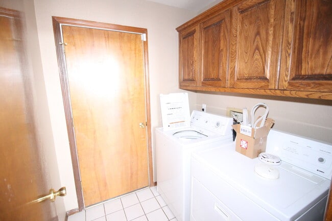 Building Photo - 308 Wilmington Cir