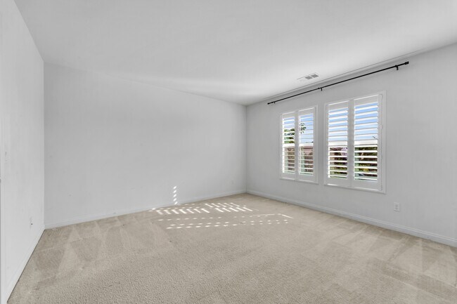 Building Photo - 251 Santa Susana Rd