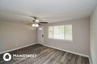 Building Photo - 9904 Moss Side Ln