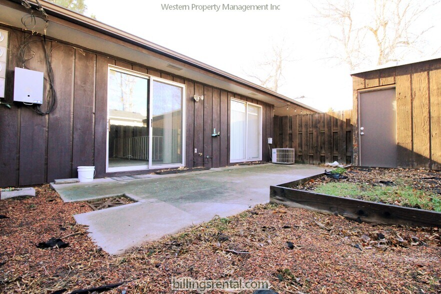 Backyard - 1229 Poly Dr