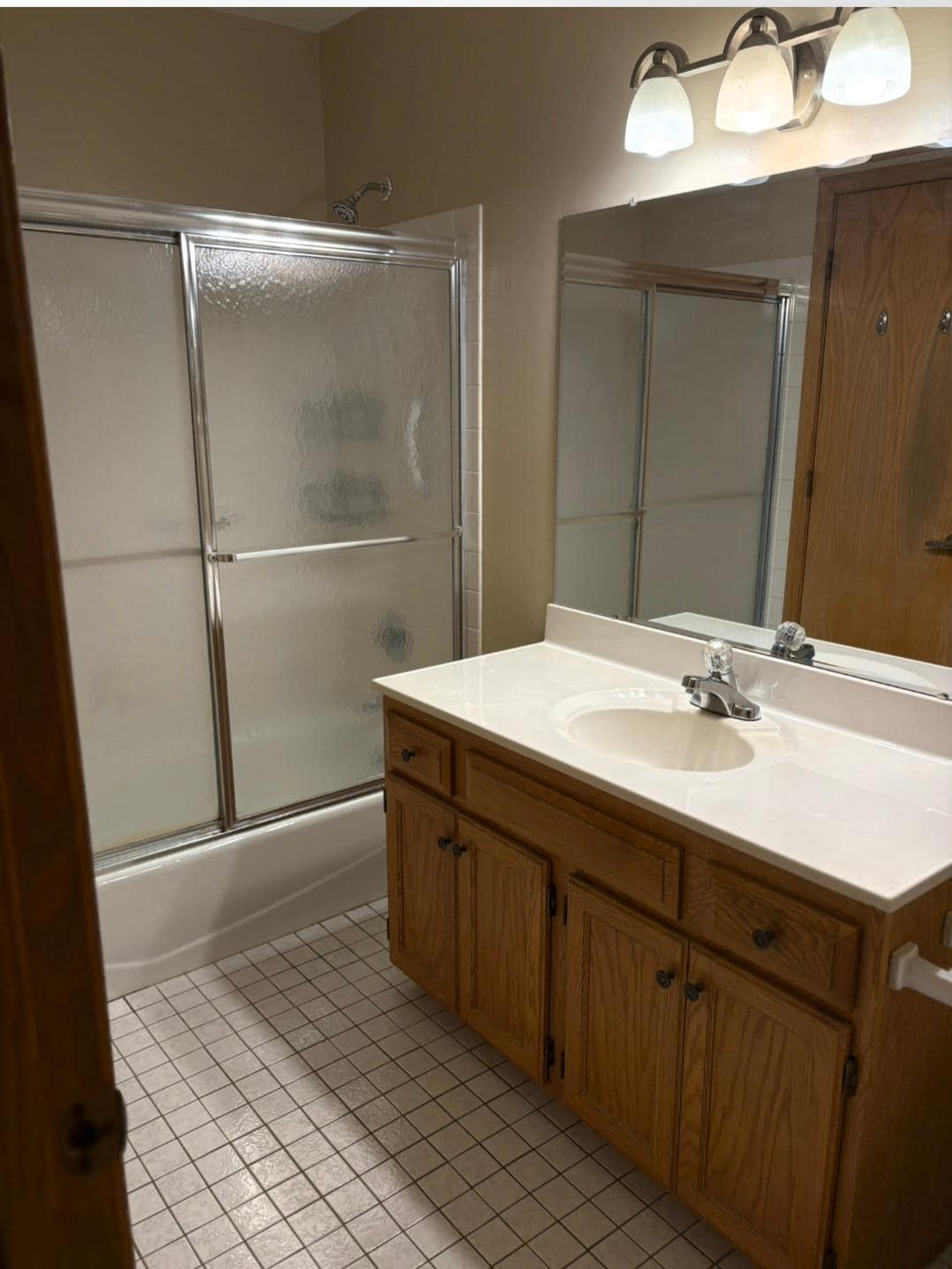 bath - 5397 Beachside Dr