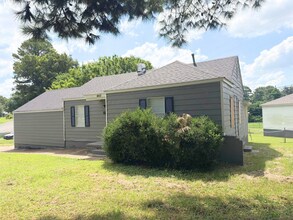 Building Photo - Newly Renovated Home In Whitehaven