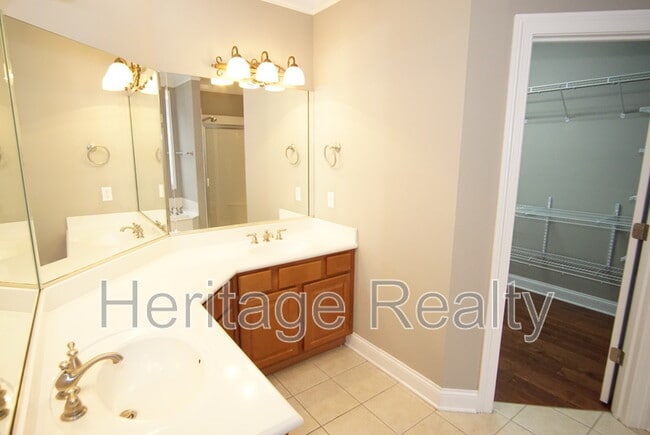 Building Photo - 1850 Stone Harbor Way