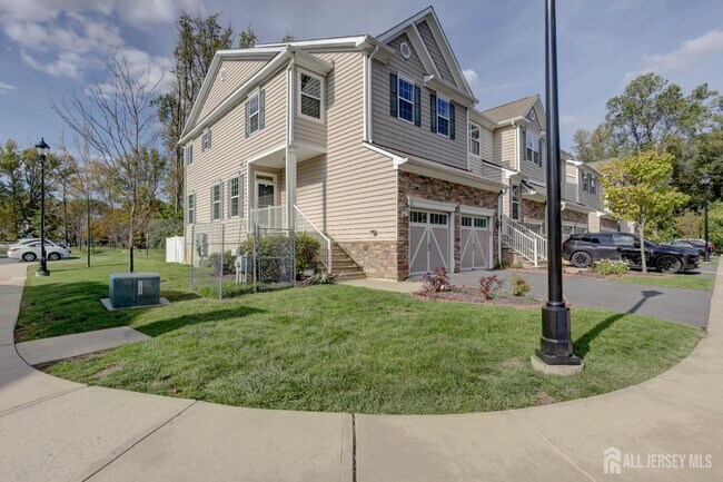 Building Photo - 101 Pearce Ln