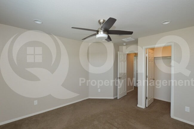 Building Photo - 9677 W Fallen Leaf Ln