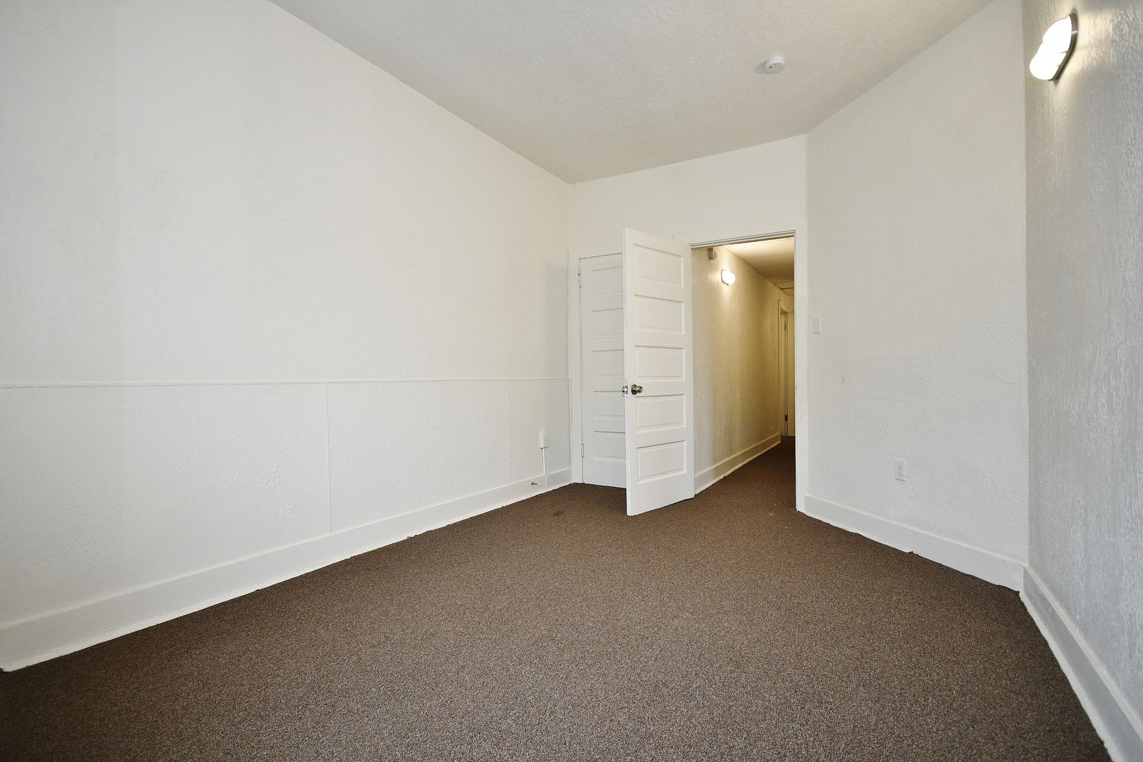 Building Photo - 420 Grant Ave