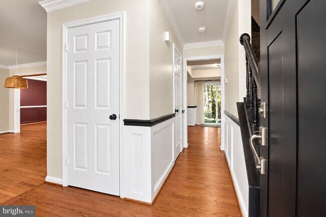 Building Photo - 6508 Elk Ct